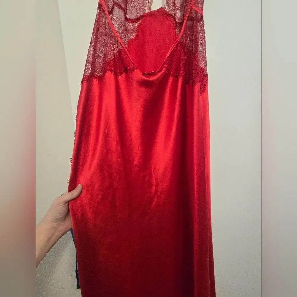 Victorias SECRET BUNDLE - Picture 13 of 16